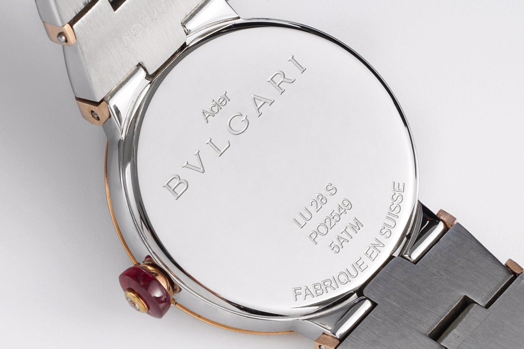 Lvcea Black Dial in Rose Gold/Steel